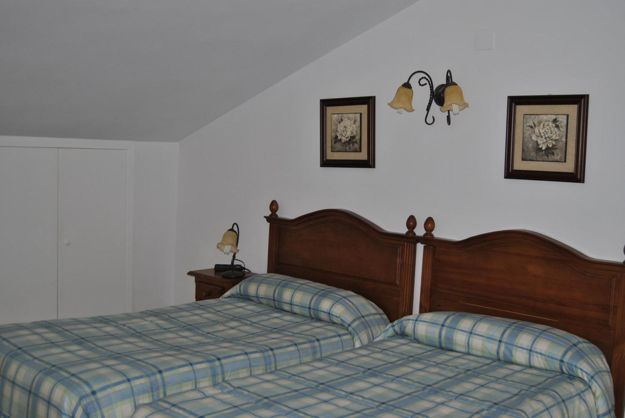 Hostal Rural Amador Hotel Puente de Vadillos Стая снимка